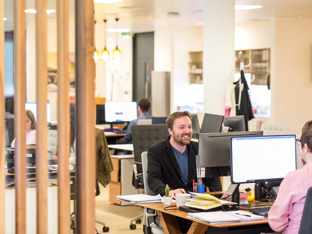 menjadi penjahit jas medan